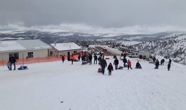 Konyalılar soluğu hafta sonu Aladağ Kayak Merkezinde aldı