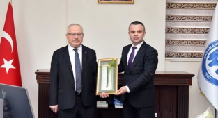 KMÜ'de görev değişikliği