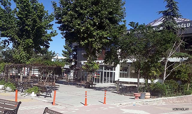 Eken: Hastane civarı terk edilmiş kasaba gibi