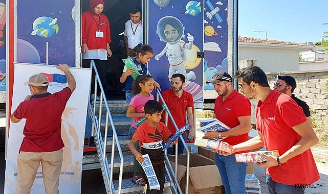 Bilim Tırı çocuklara bilim sevgisini aşılıyor