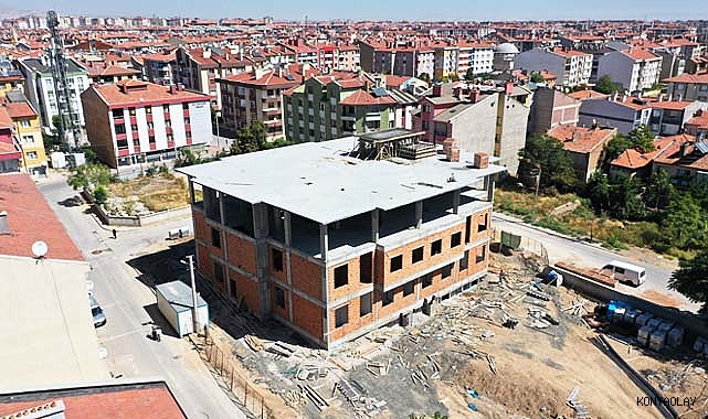 Nakipoğlu Sağlık Merkezi'nin inşaatı hızla yükseliyor