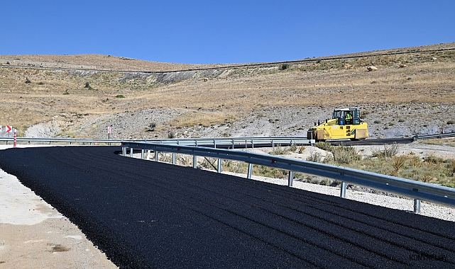 Selçuklu Belediyesi dış mahallelerdeki yol kalitesini artırıyor