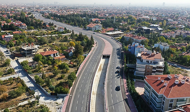 Altay: Abdülhamid Han Caddesi şehrin trafik yükünü hafifletecek
