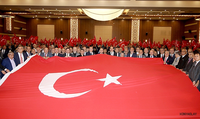 Konya protokolü 31 ilçeden muhtarlarla buluştu