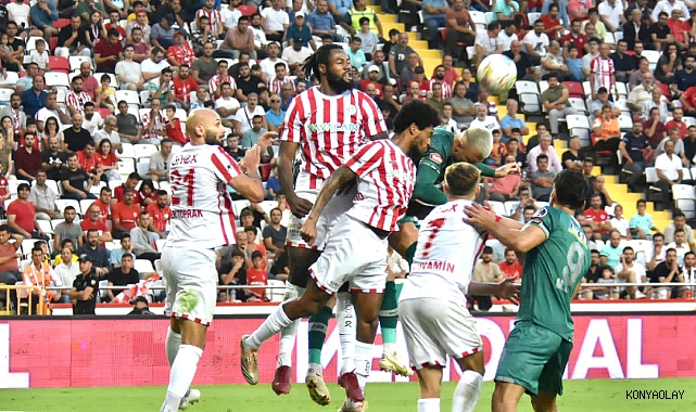 Konyaspor 1 puanı uzatmalarda buldu