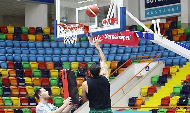 Konyaspor baskette iddiasını sürdürüyor