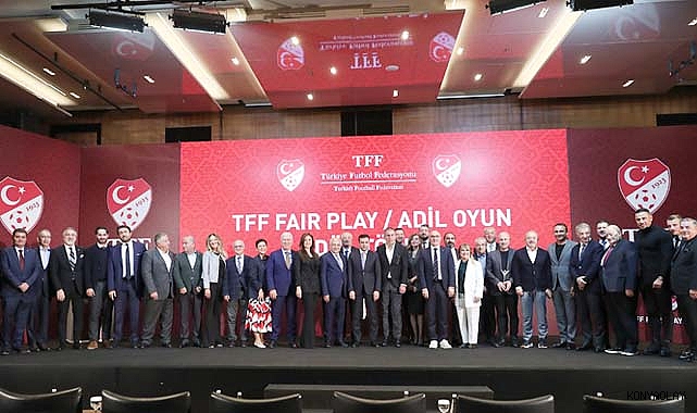 Fatih Özgökçen'e 'En Centilmen' Başkan ödülü