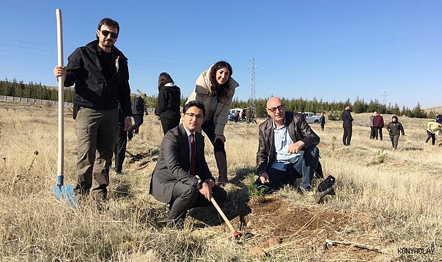 Yunak'ta 'Geleceğe Nefes' için fidan diktiler