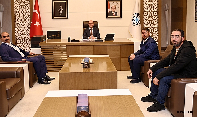 Başkan Pekyatırmacı, halk gününde vatandaşları dinledi