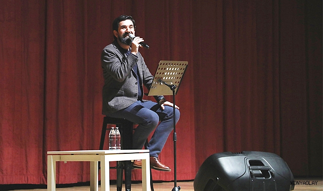 Serdar Tuncer'den Konya'da şiir dinletisi