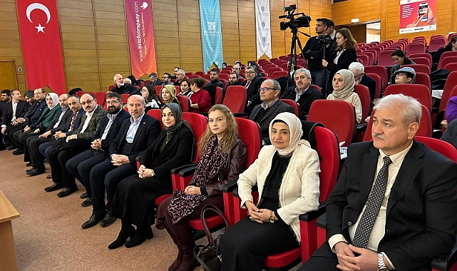 Eğitimcilerden kadına şiddet paneli