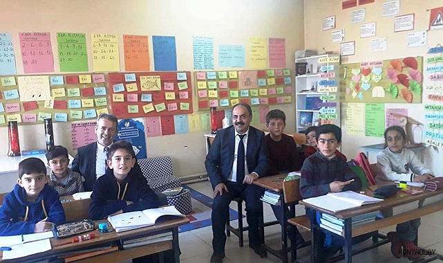 İşcan Yunak'taki okulları denetledi