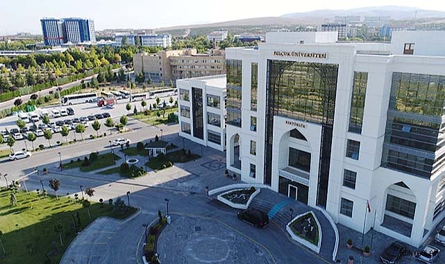 SÜ'nün Asya üniversiteleri arasındaki yeri değişti