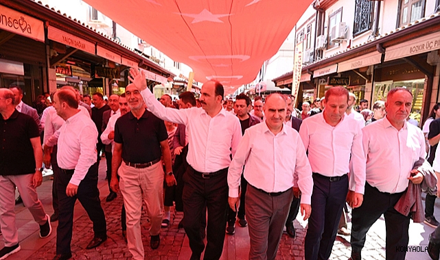 Bedesten'de bayram havası