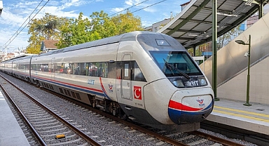 Bakan şantiyede incelemelerde bulundu