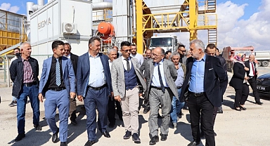 Belediye'ye kazandırılan işletmeler ve yol çalışmaları incelendi