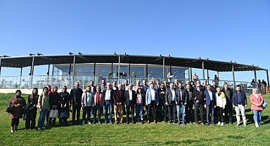 Pekyatırmacı basın mensuplarıyla buluştu