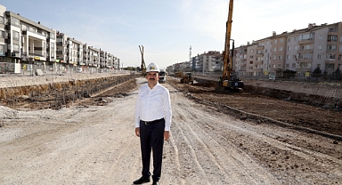 Şehir Hastanesi önündeki köprülü kavşak ne zaman bitecek?