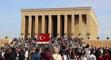 Dereceye giren öğrenciler Ankara’ya uğurlandı