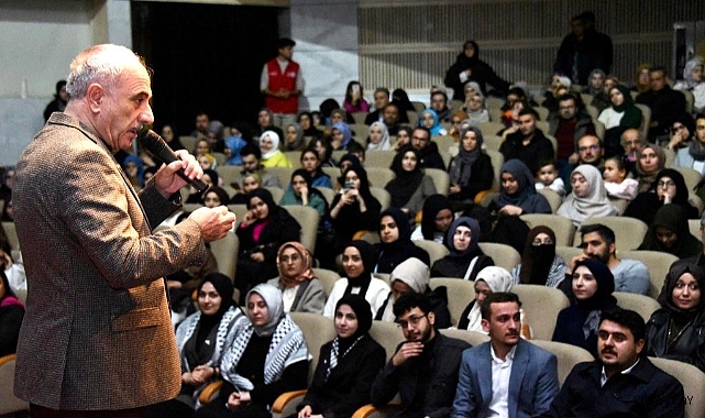 Nurullah Genç Konyalılarla Buluştu