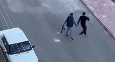 Sokak ortasında çatışma