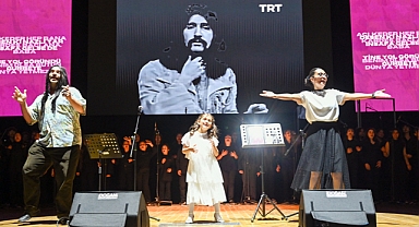 Barış Manço konseri nefes kesti