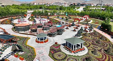 Selçuklu çiçek bahçesini ziyaret etmenin şimdi tam zamanı