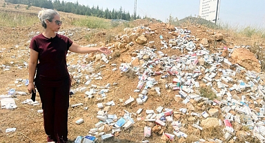 Konya'da çok sayıda ilaç yol kenarın atıldı