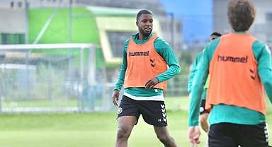 Konyaspor'da üçüncü etap çalışmaları tüm hızıyla devam ediyor