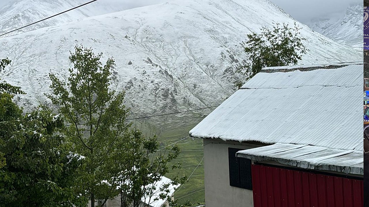 Yaz Ortasında Kar Sürprizi: Rize Beyaza Büründü