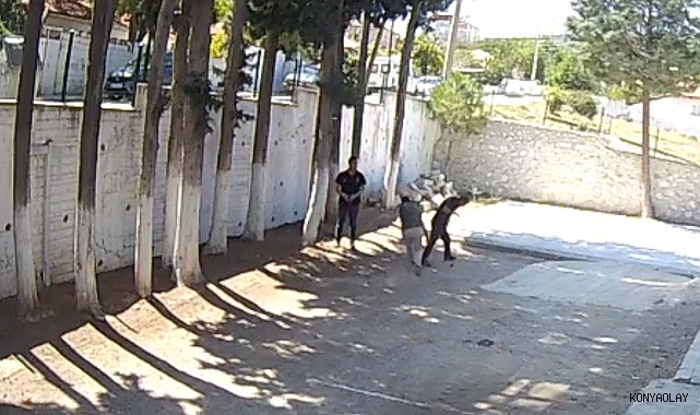 Belediye başkanı, zabıta memurlarını sopayla darp etti