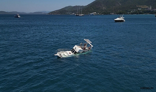 Bodrum’da 10 metrelik ahşap tekne battı
