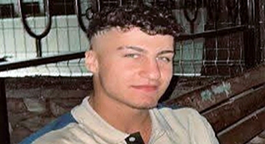 Doğum gününde bıçaklı kavgada öldürüldü