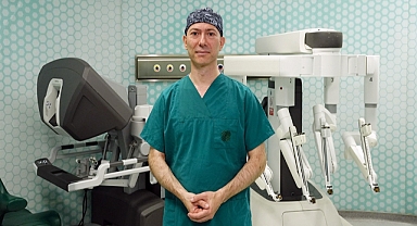 Robotik cerrahiyle sinirler korunabiliyor