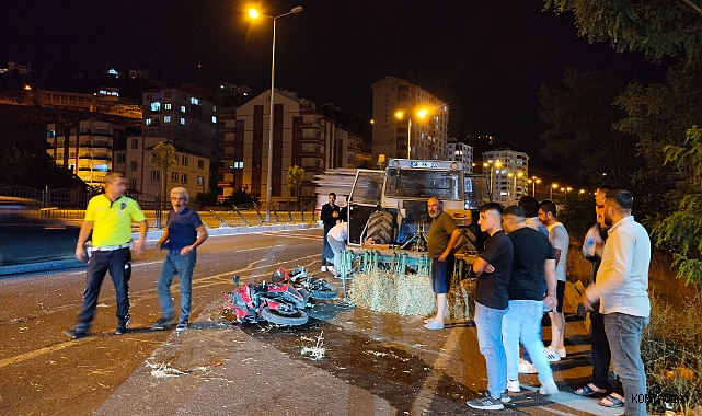 Traktöre arkadan çarpan motosikletin sürücüsü öldü