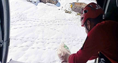 Afet sonrası yaylalarda mahsur kalanlara askeri helikopterle yardım