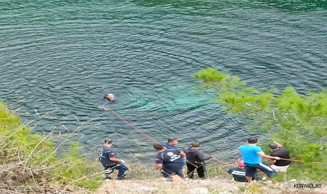 Eşini ve çocuğunu öldürme iddiasıyla tutuklandı