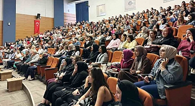 NEÜ'de Sağlık Bilimleri öğrenci kongresi yapıldı