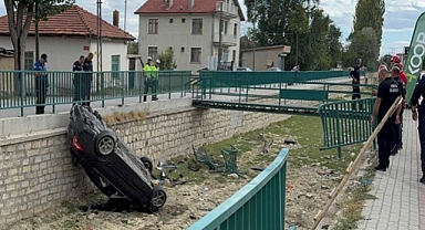 Otomobil, sulama kanalına uçtu; 1 ölü, 1 yaralı