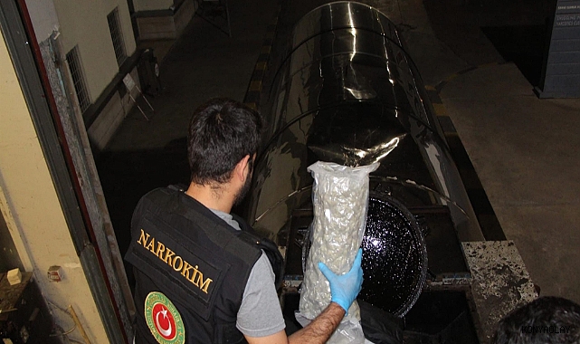 Tankerde uyuşturucu ele geçirildi.