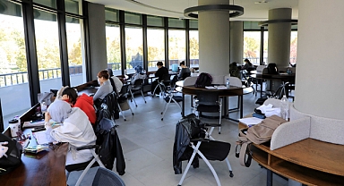 Adalet Parkı kütüphanesinde rezervasyon dönemi