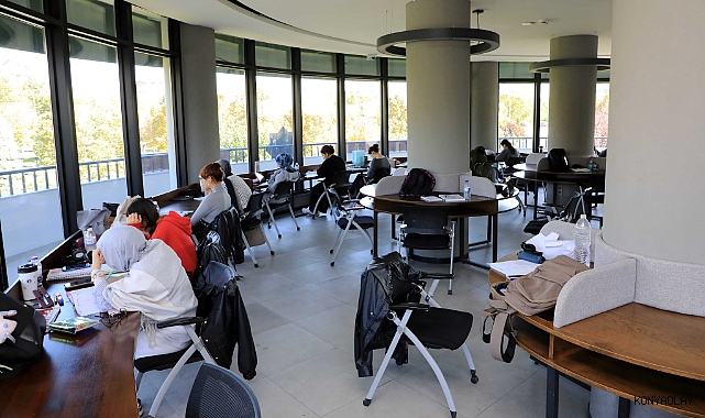 Adalet Parkı kütüphanesinde rezervasyon dönemi