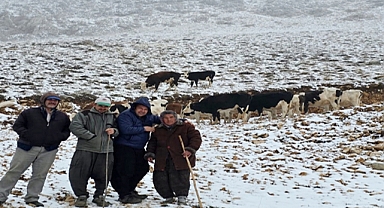Adana'ya kar yağdı, yaylada mahsur kalan kadın kurtarıldı