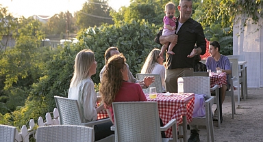 Arka Sokaklar'dan mutluluk kareleri