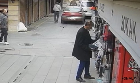 Dükkanın önündeki fanlı ısıtıcıyı alıp gitti