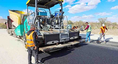 Selçuklu’da 40 bin metrekarelik alanda asfalt 