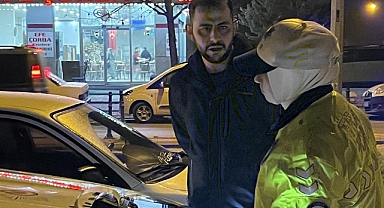 Alkolden ehliyetini kaptıran sürücü, yolu 15 kilometre uzatsa da kurtulamadı