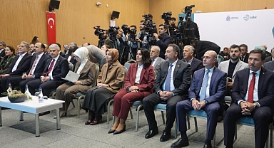 Bakan Göktaş: 18 ilde 3 bin 789 aileye danışmanlık hizmeti veriliyor