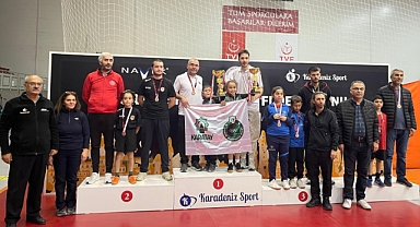 Karatay Belediyespor'dan Türkiye şampiyonasında çifte zafer