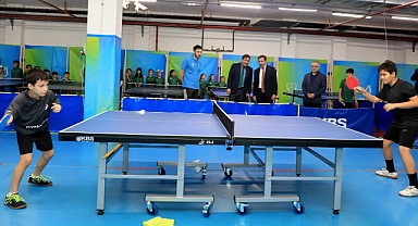 Karatay Spor Okulları'nda sporculara ziyaret